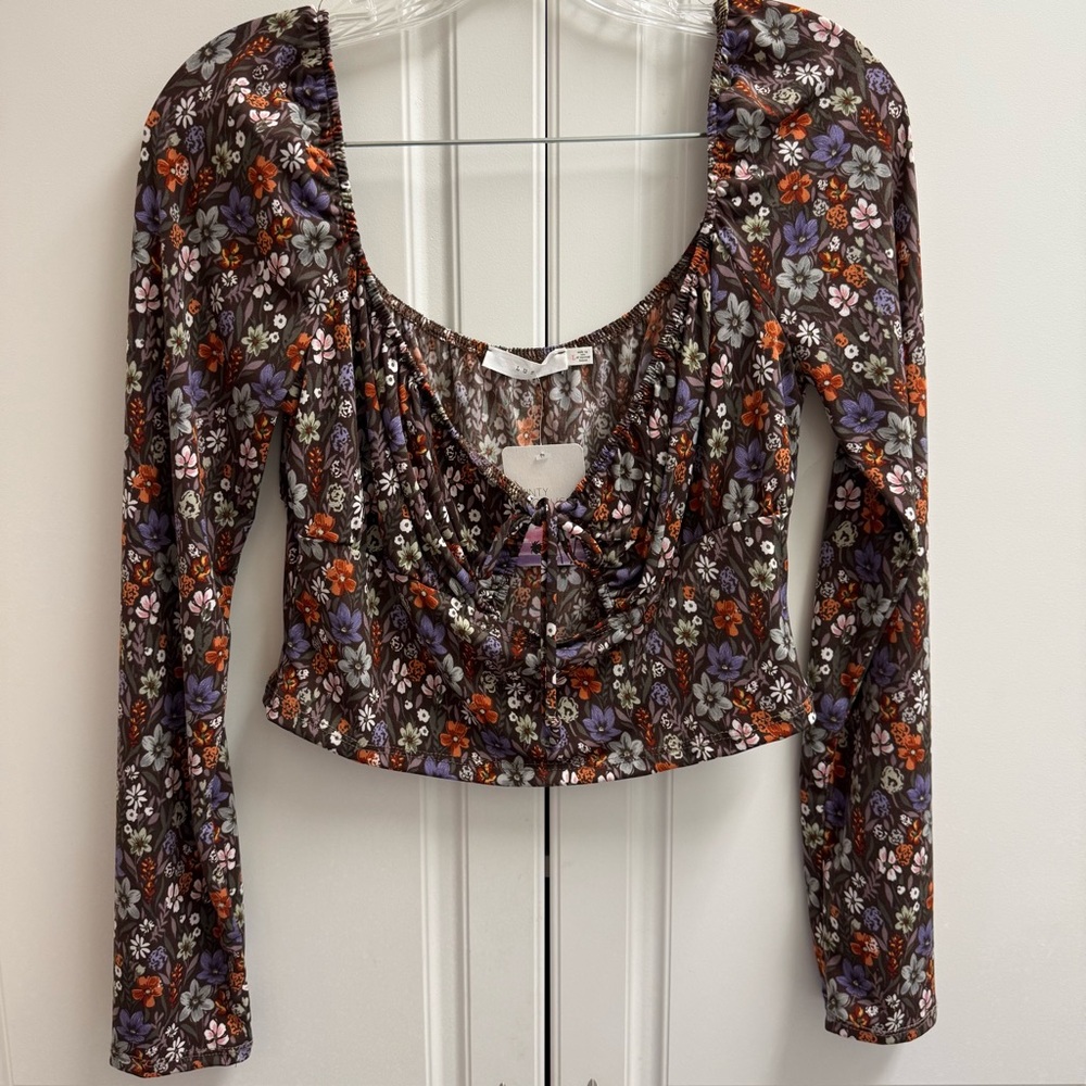 New Lush Large Brown Floral Long Sleeve Crop Top
